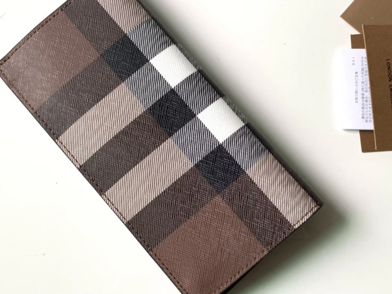 Stylish Bxrbxrry Wallets 75703