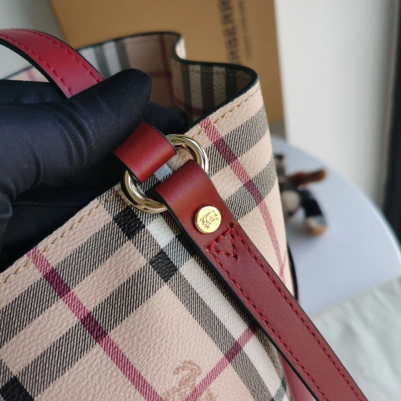 Popular Bxrbxrry Shopping Bags 75945