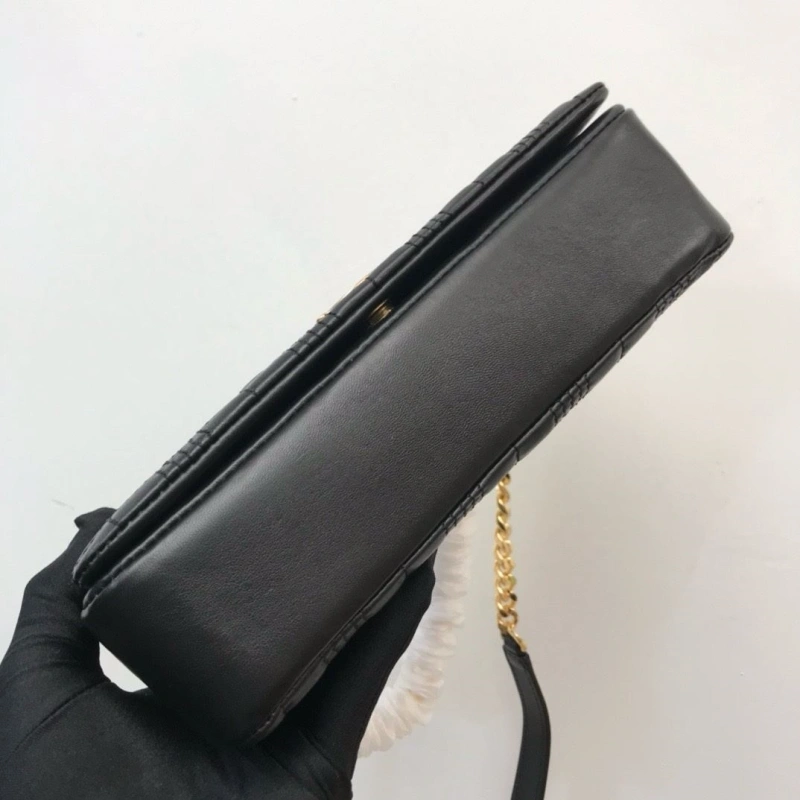 Elegant Bxrbxrry Waist & Chest Packs 75725