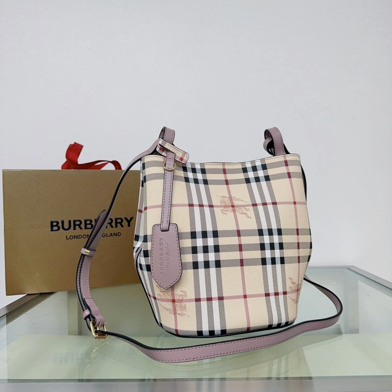 Bxrbxrry Bucket Bags Vibrant 76007