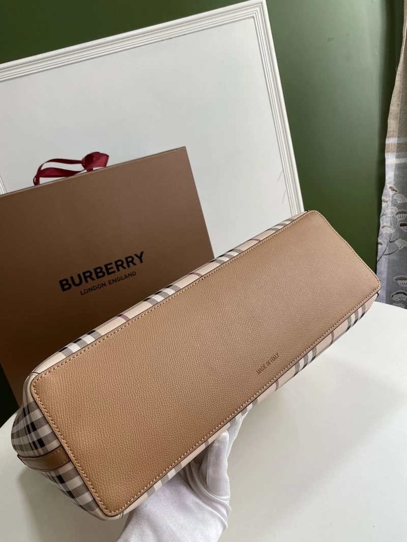 Resilient Bxrbxrry Shopping Bags 75947
