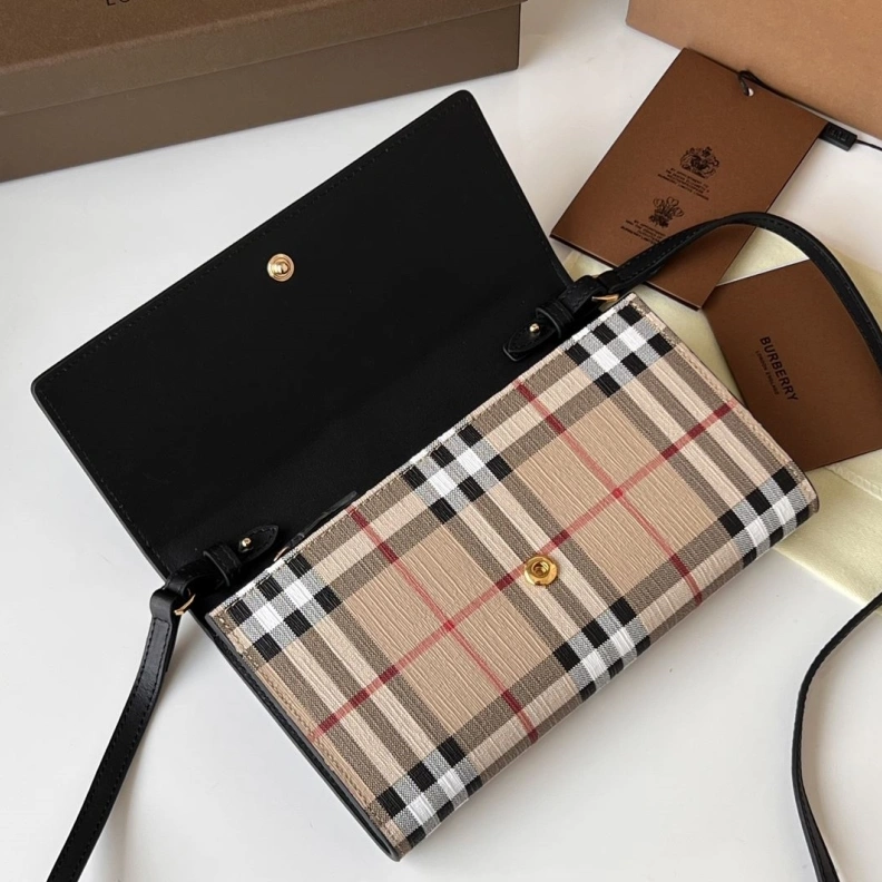 Classic Bxrbxrry Wallets & Purse 75251