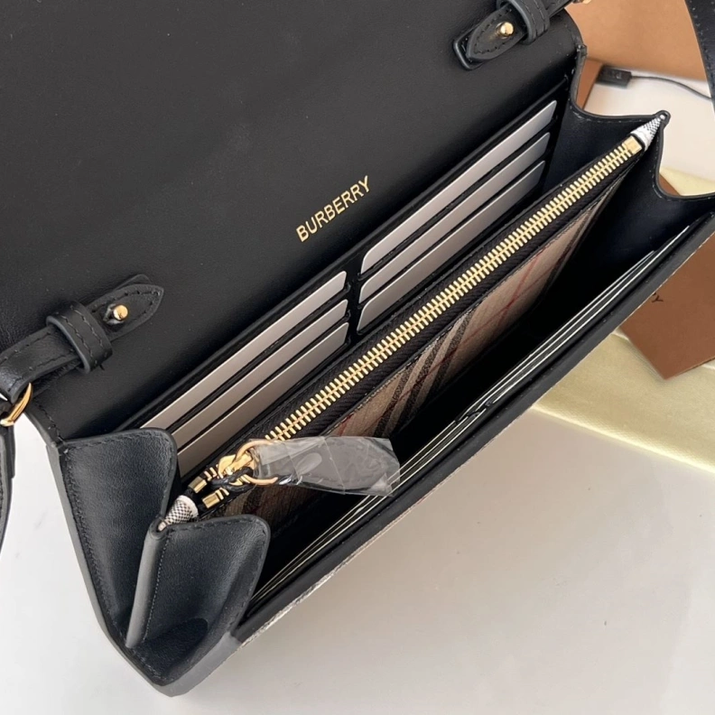 Classic Bxrbxrry Wallets & Purse 75251