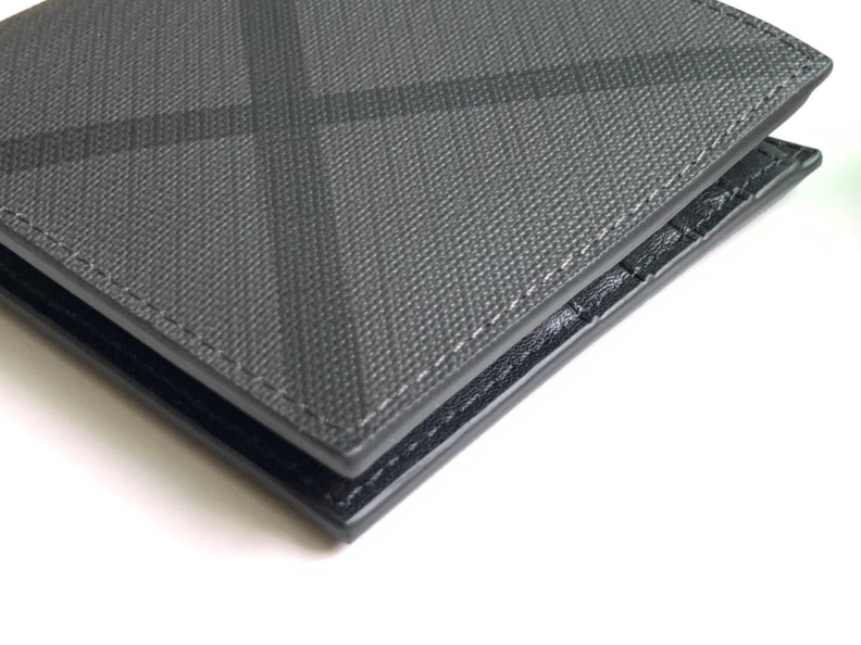 Lightweight Bxrbxrry Wallets & Purse 75234