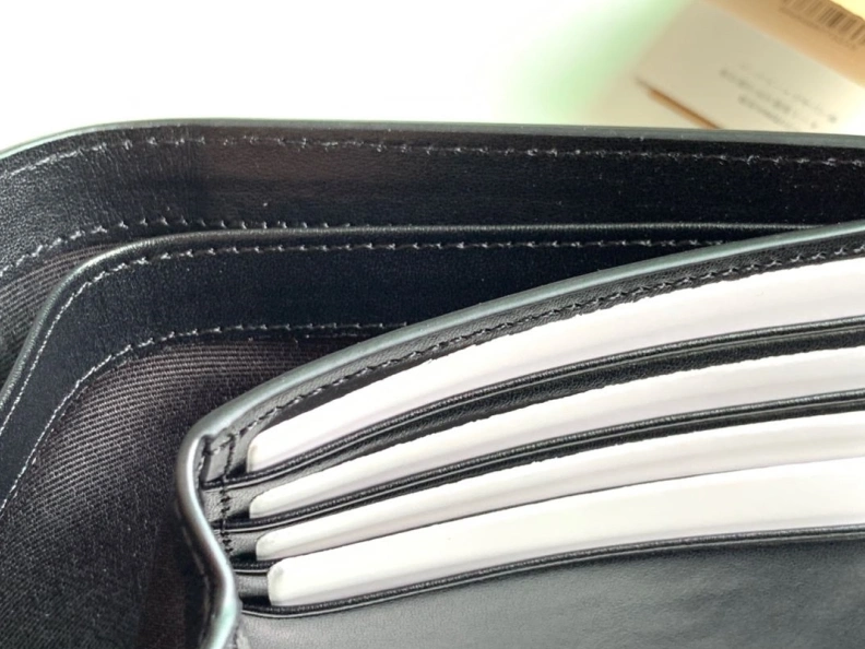 Lightweight Bxrbxrry Wallets & Purse 75234