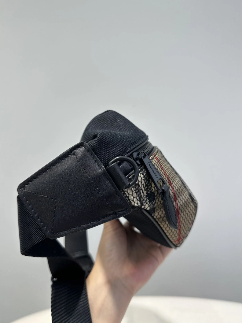 Modern Bxrbxrry Waist & Chest Packs 75296