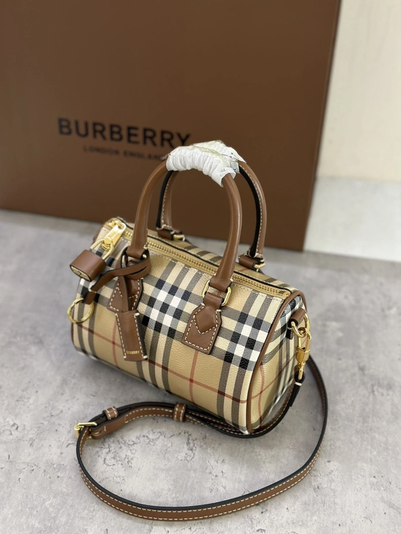 Bold Bxrbxrry Speedy Bags 75341