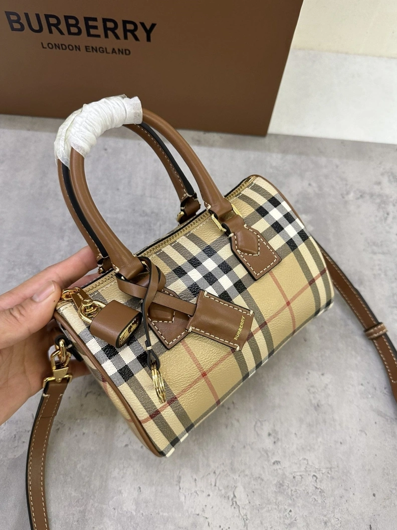 Bold Bxrbxrry Speedy Bags 75341