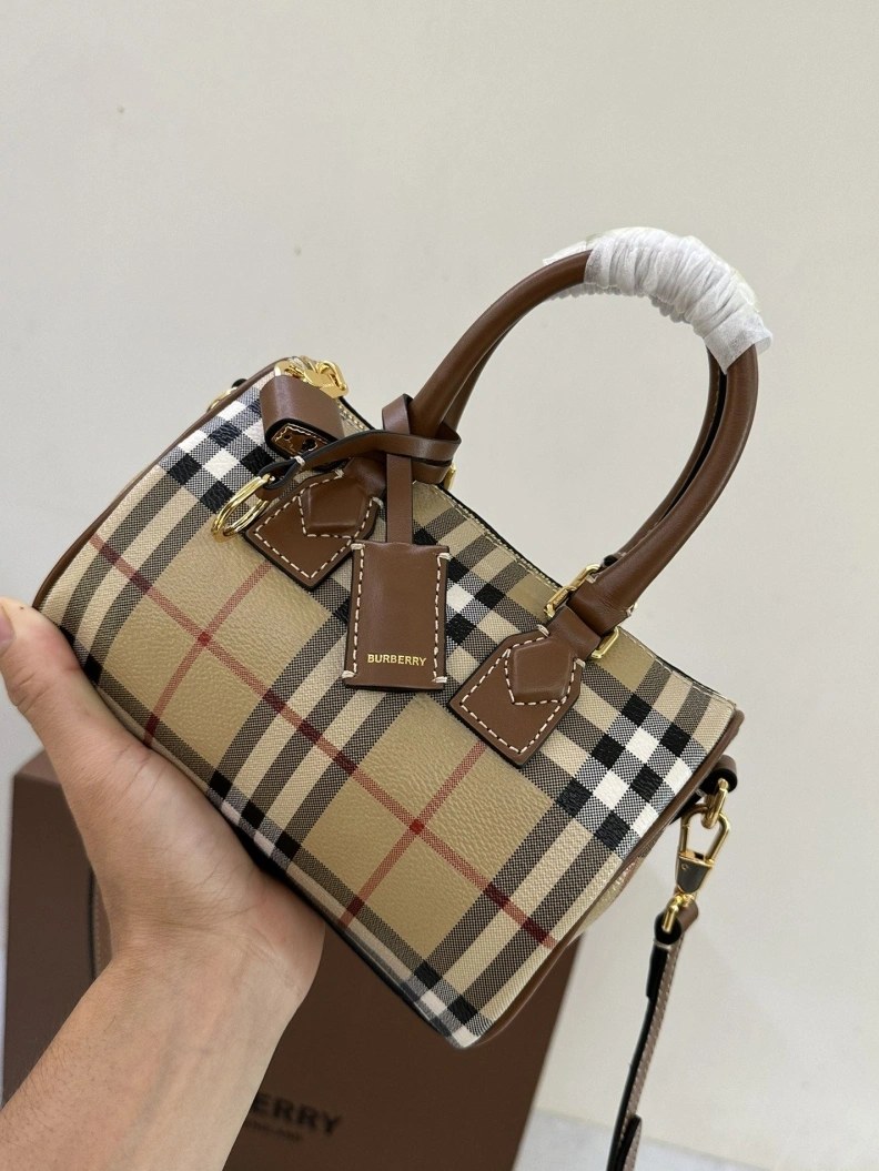 Bold Bxrbxrry Speedy Bags 75341
