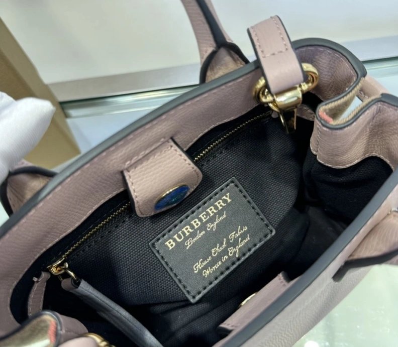 AllSeason Bxrbxrry Top Handle Bags 75324