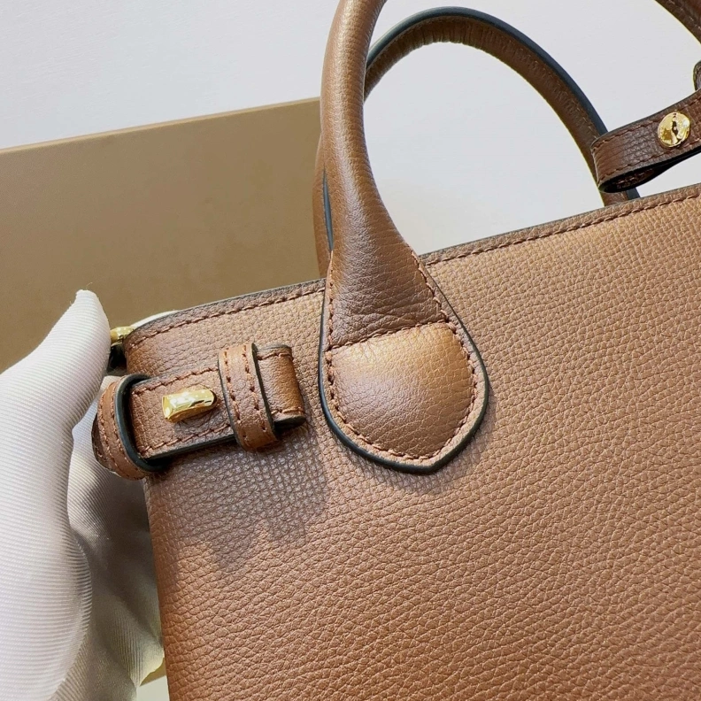 Popular Bxrbxrry Top Handle Bags 75339