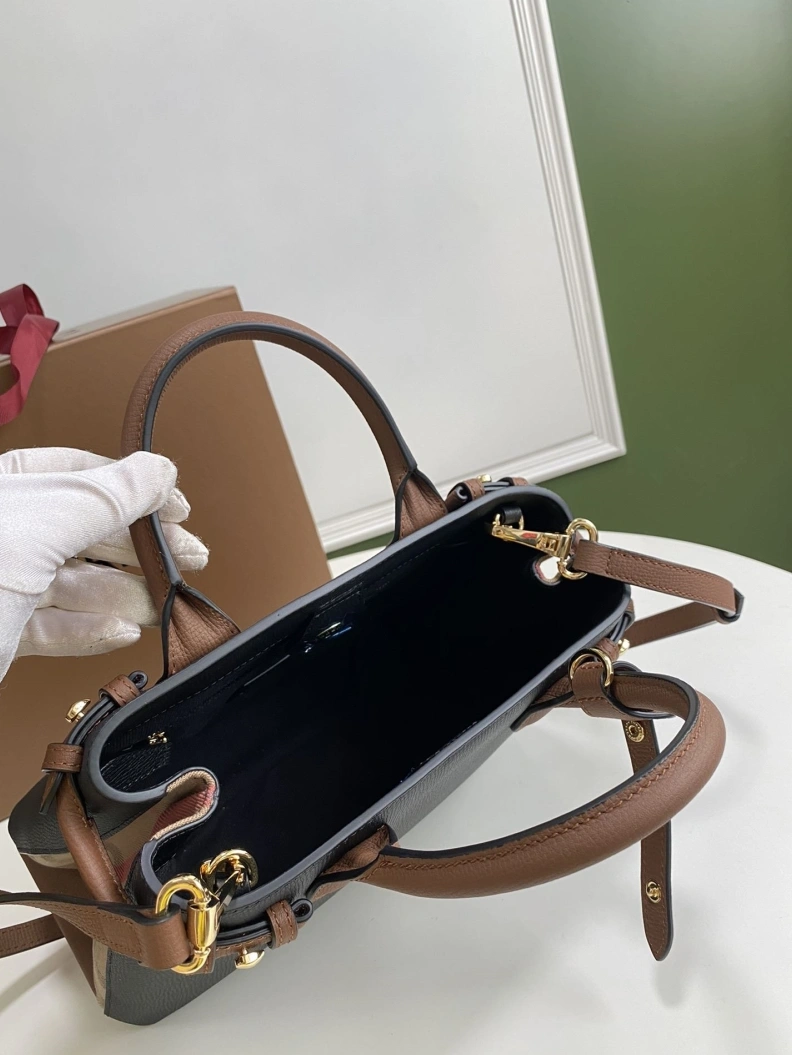 Minimalist Bxrbxrry Top Handle Bags 75299