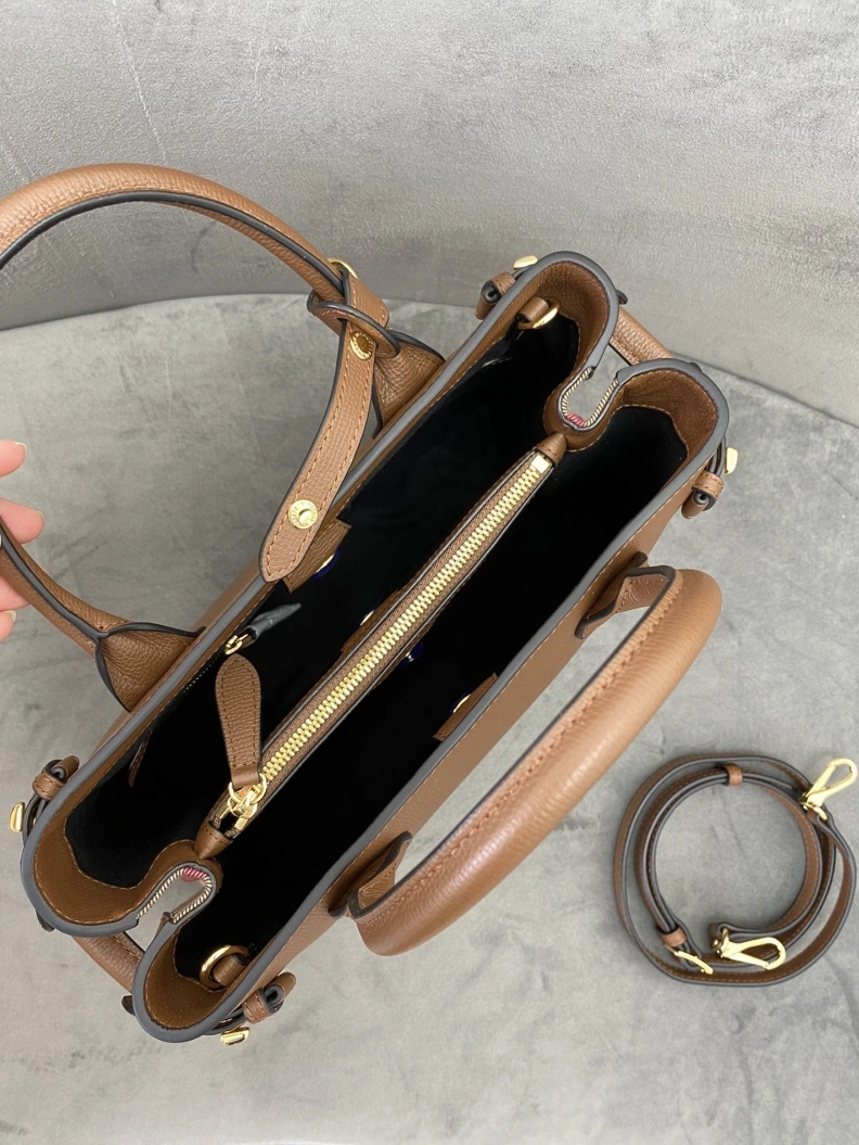 UrbanStyle Bxrbxrry Top Handle Bags 75336
