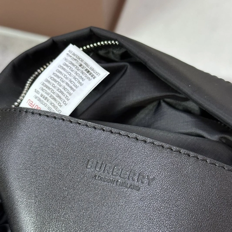 HighQuality Bxrbxrry Waist & Chest Packs 75273