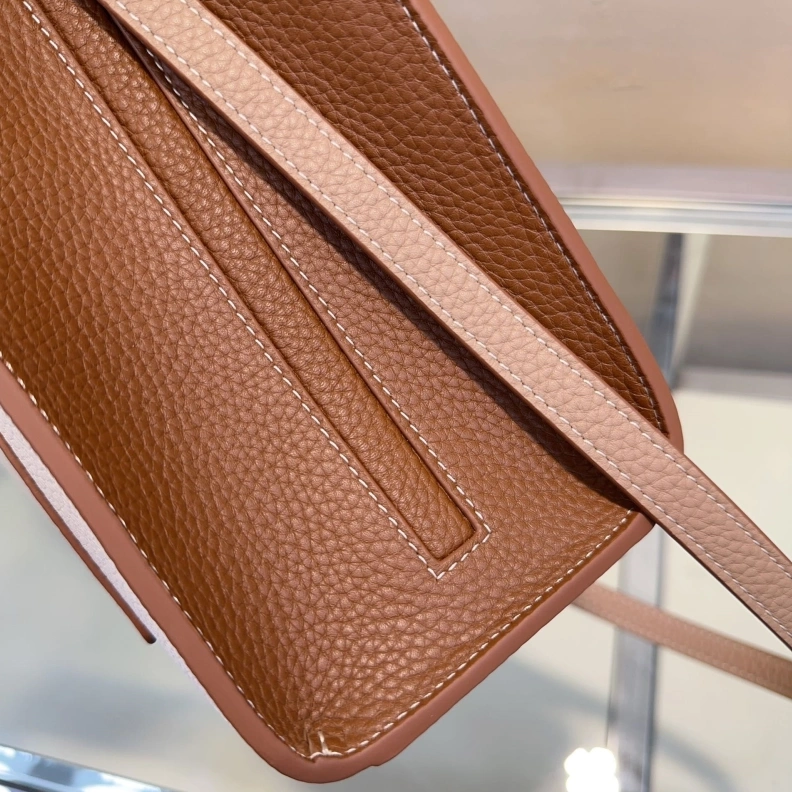 Sleek Bxrbxrry Shopping Bags 75388