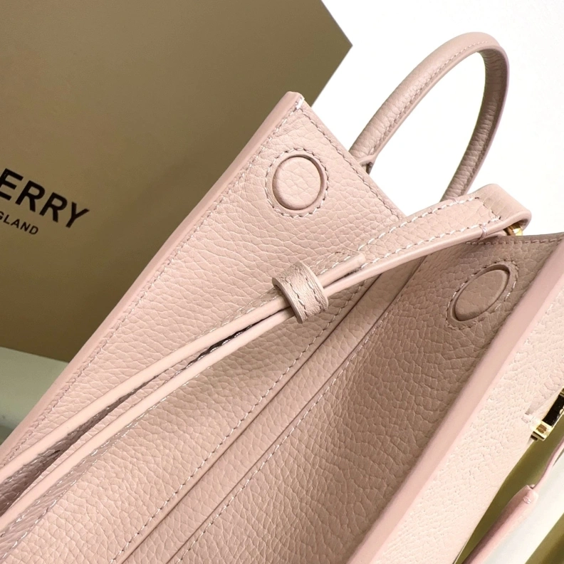 Cozy Bxrbxrry Shopping Bags 75379