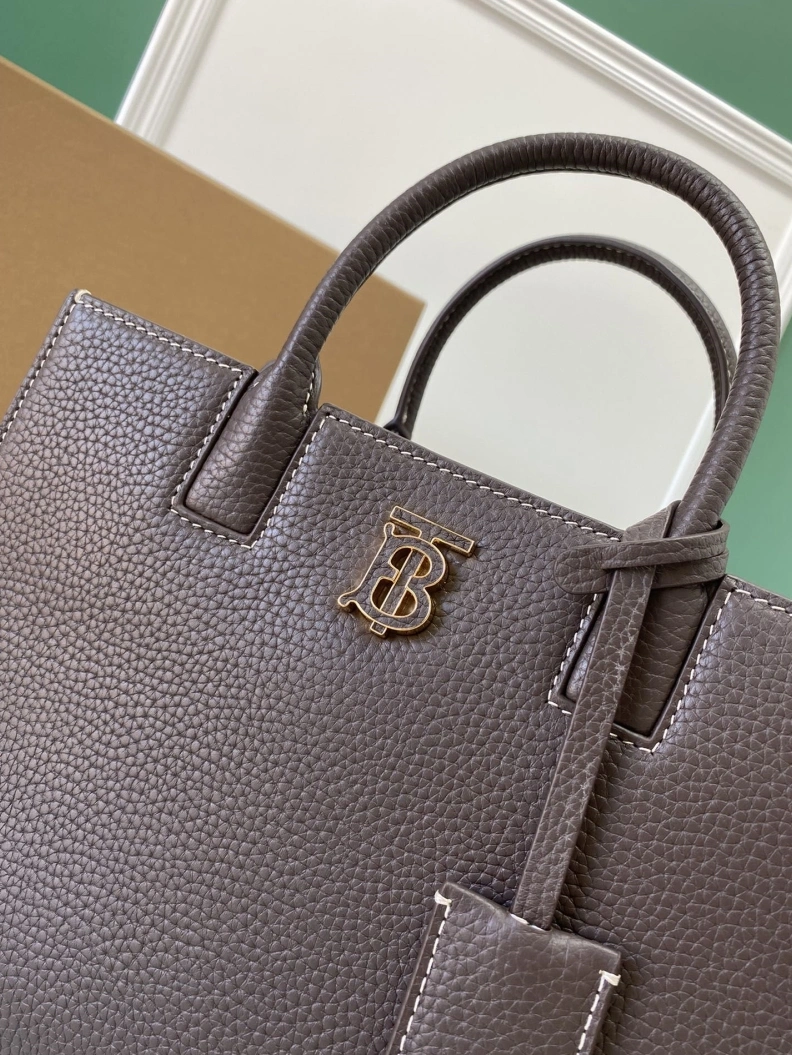 WellDesigned Bxrbxrry Shopping Bags 75387