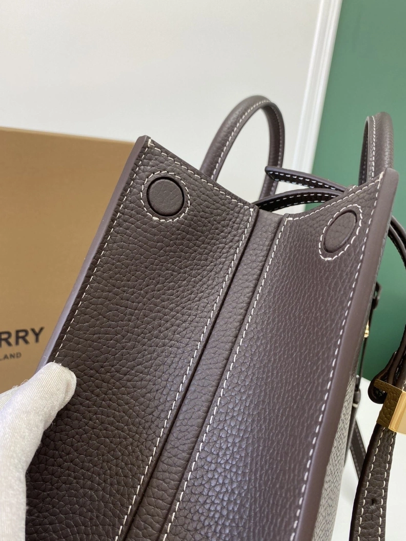 WellDesigned Bxrbxrry Shopping Bags 75387