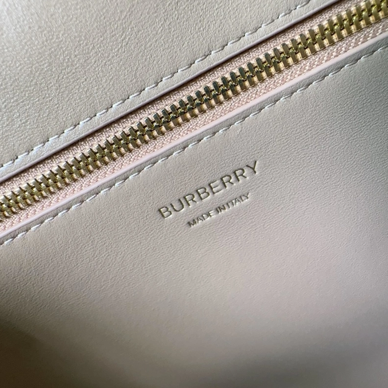 Compact Bxrbxrry Shopping Bags 75384