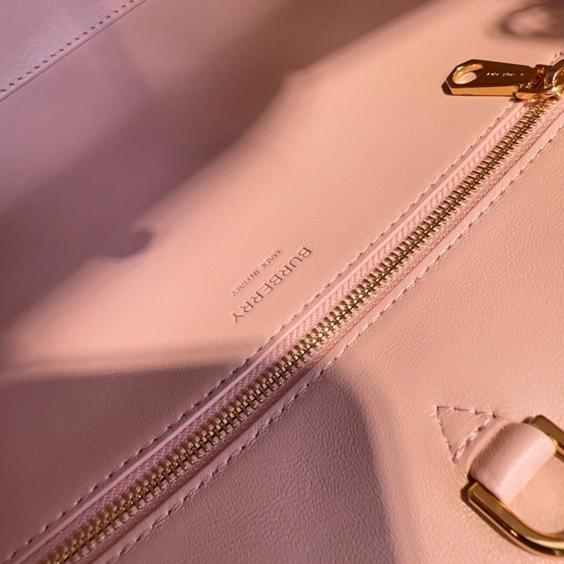 Bxrbxrry Shopping Bags Refined 75372