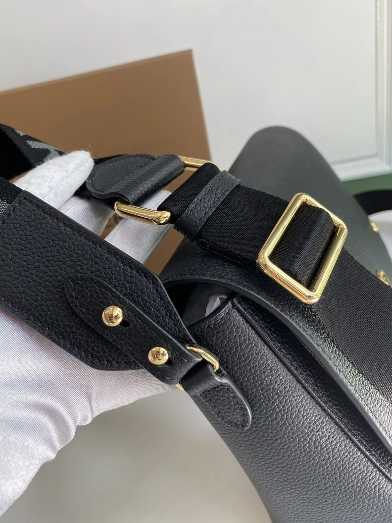 Trendsetting Bxrbxrry Satchel Bags 75475