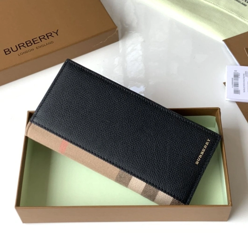 WellDesigned Bxrbxrry Wallets & Purse 75248