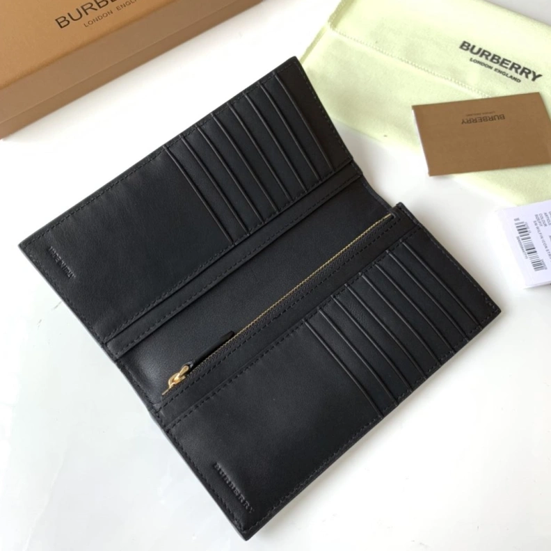 WellDesigned Bxrbxrry Wallets & Purse 75248