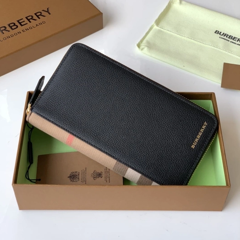 Elegant Bxrbxrry Wallets & Purse 75240