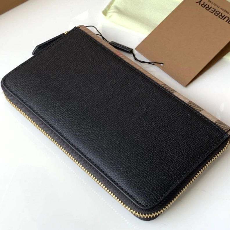 Elegant Bxrbxrry Wallets & Purse 75240