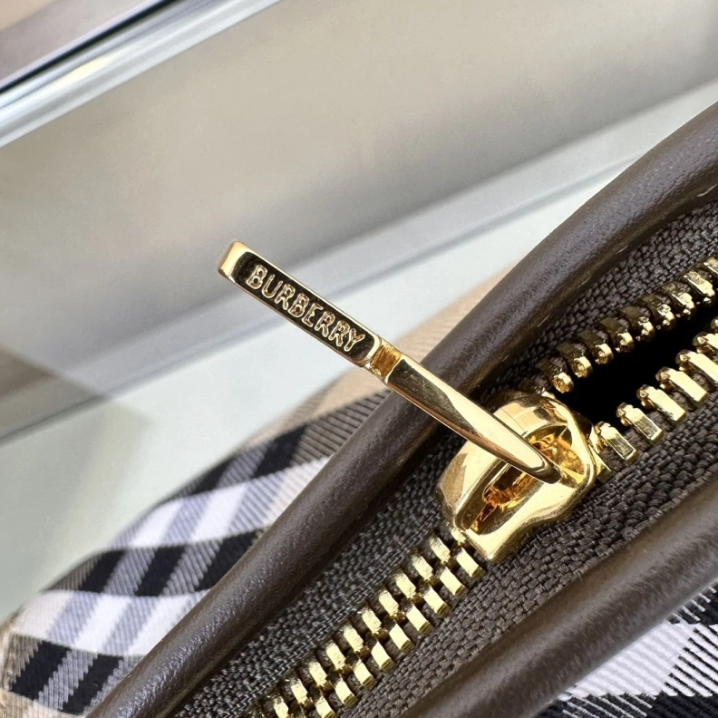 Timeless Bxrbxrry Top Handle Bags 75272