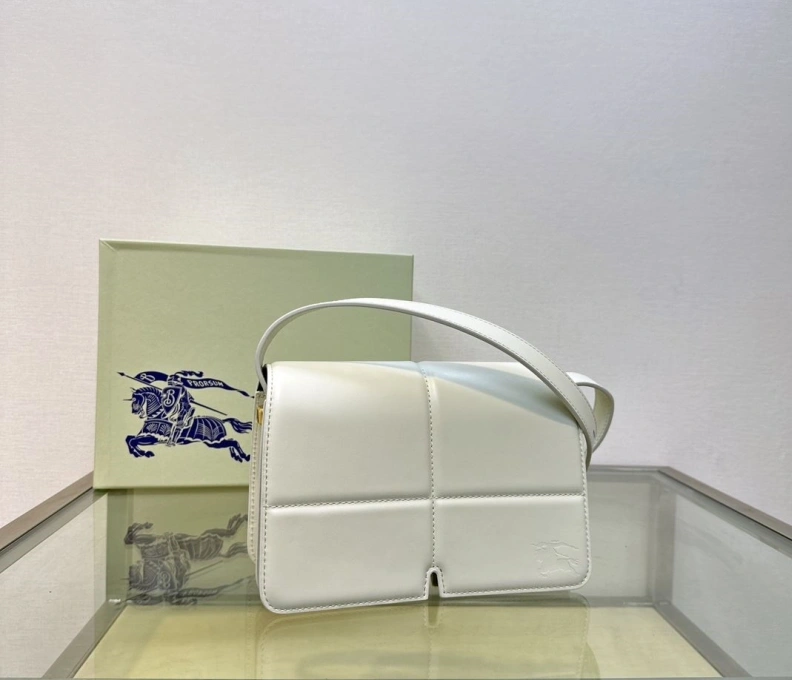 WellDesigned Bxrbxrry Satchel Bags 75389