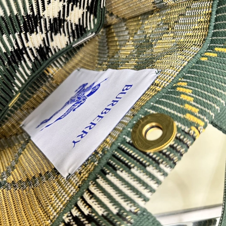 Comfortable Bxrbxrry Shopping Bags 75347