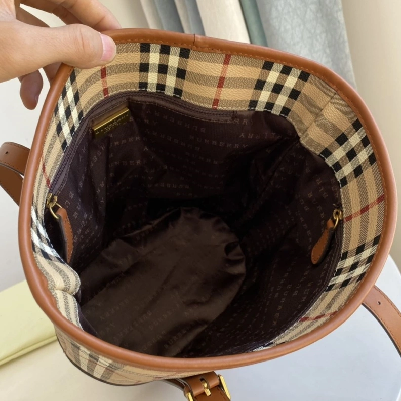 Bright Bxrbxrry Bucket Bags 75583