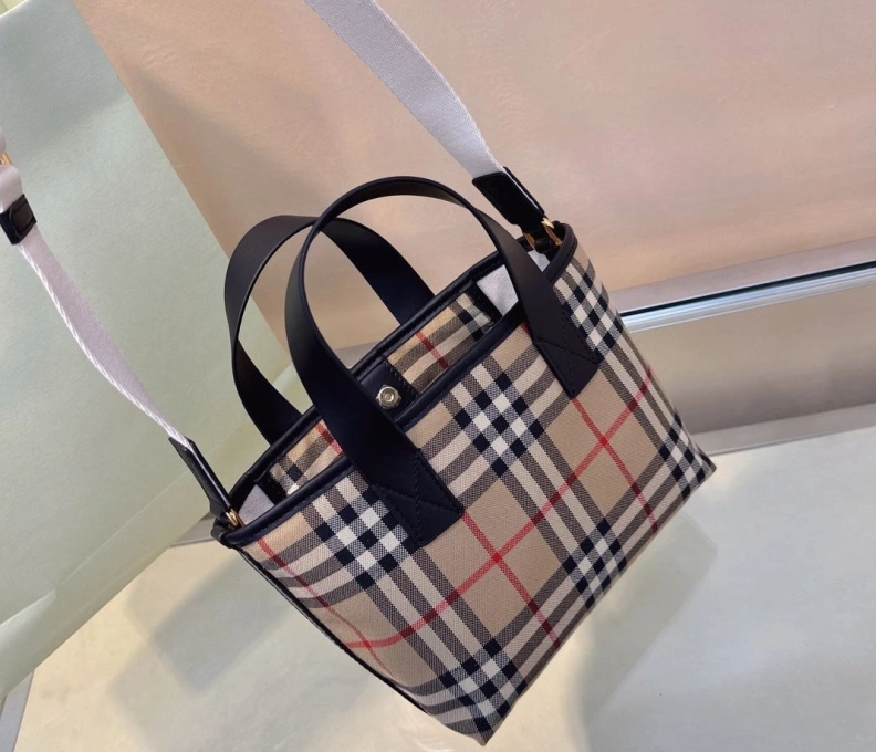 AllSeason Bxrbxrry Shopping Bags 75349