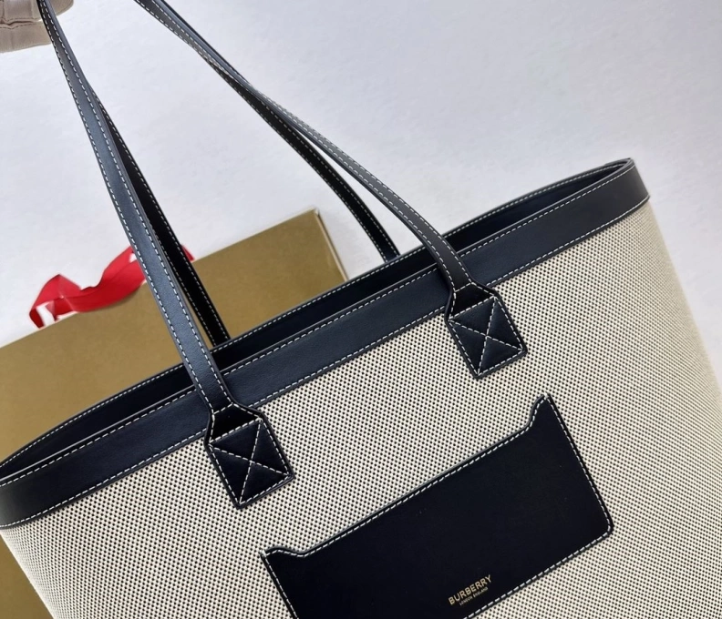 Comfortable Bxrbxrry Shopping Bags 75320