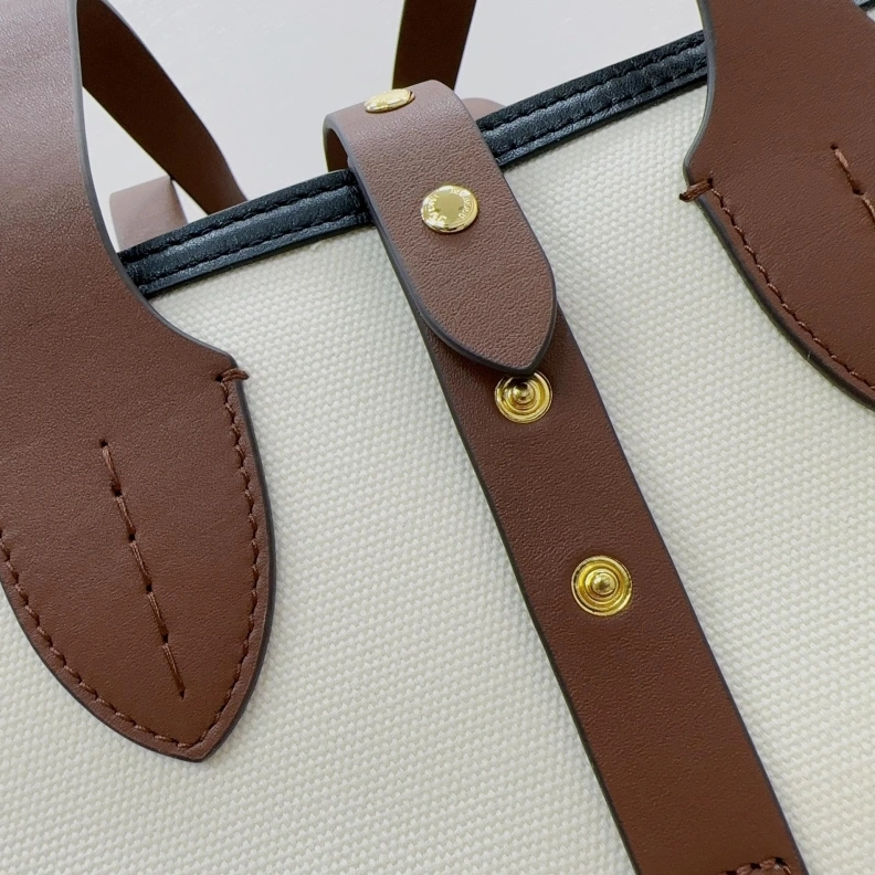 Trendy Bxrbxrry Shopping Bags 75313