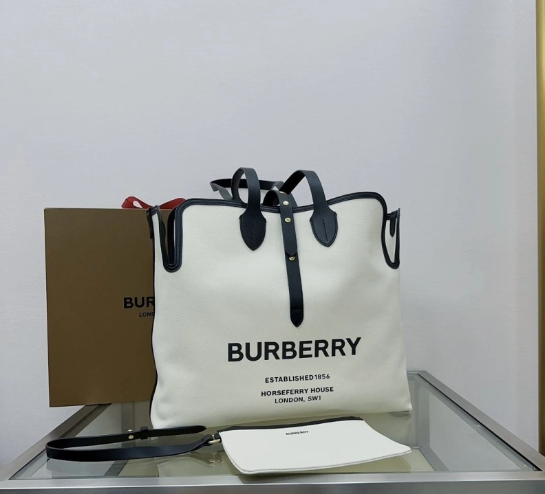 Affordable Bxrbxrry Shopping Bags 75318
