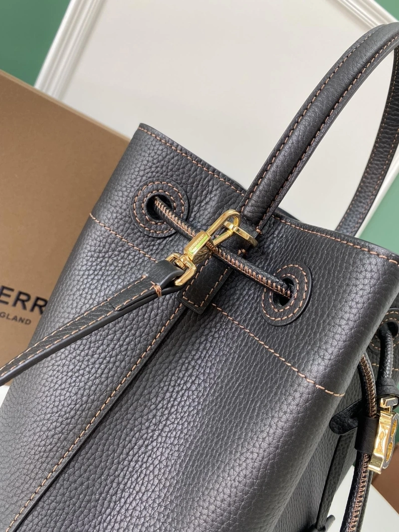 Sleek Bxrbxrry Bucket Bags 75190