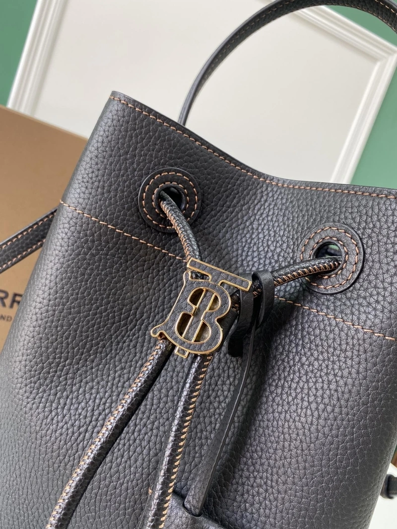 Sleek Bxrbxrry Bucket Bags 75190