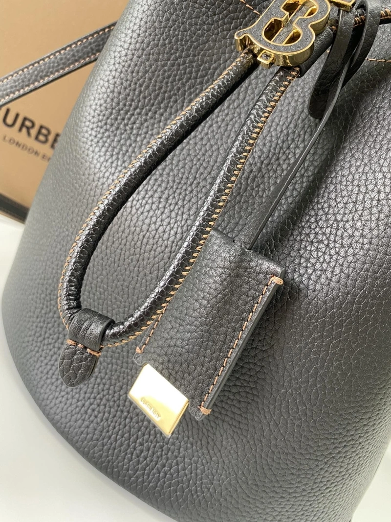 Sleek Bxrbxrry Bucket Bags 75190