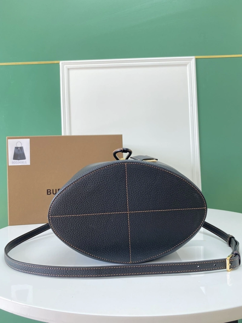 Sleek Bxrbxrry Bucket Bags 75190