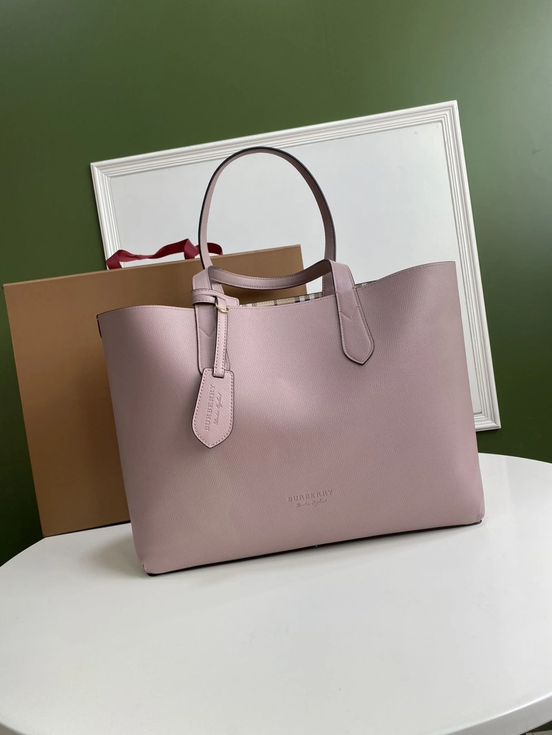 ModernLook Bxrbxrry Shopping Bags 75146