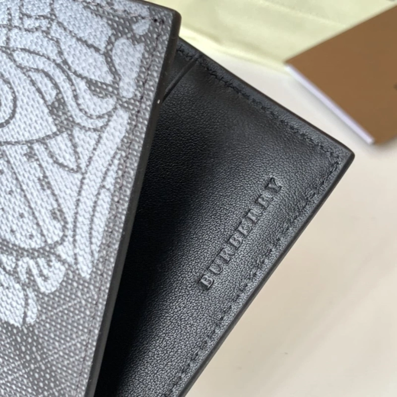 Vibrant Bxrbxrry Wallets & Purse 75097