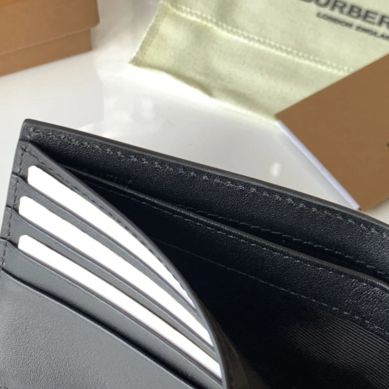 Vibrant Bxrbxrry Wallets & Purse 75097