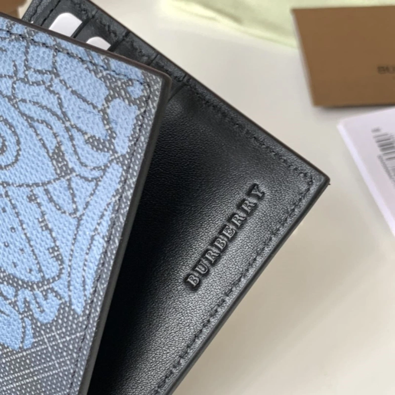 Soft Bxrbxrry Wallets & Purse 75110
