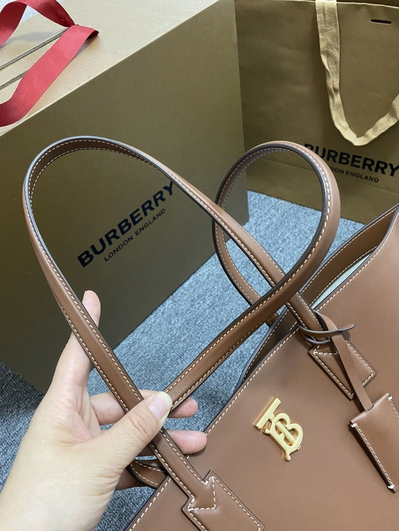 Sophisticated Bxrbxrry Shopping Bags 75105
