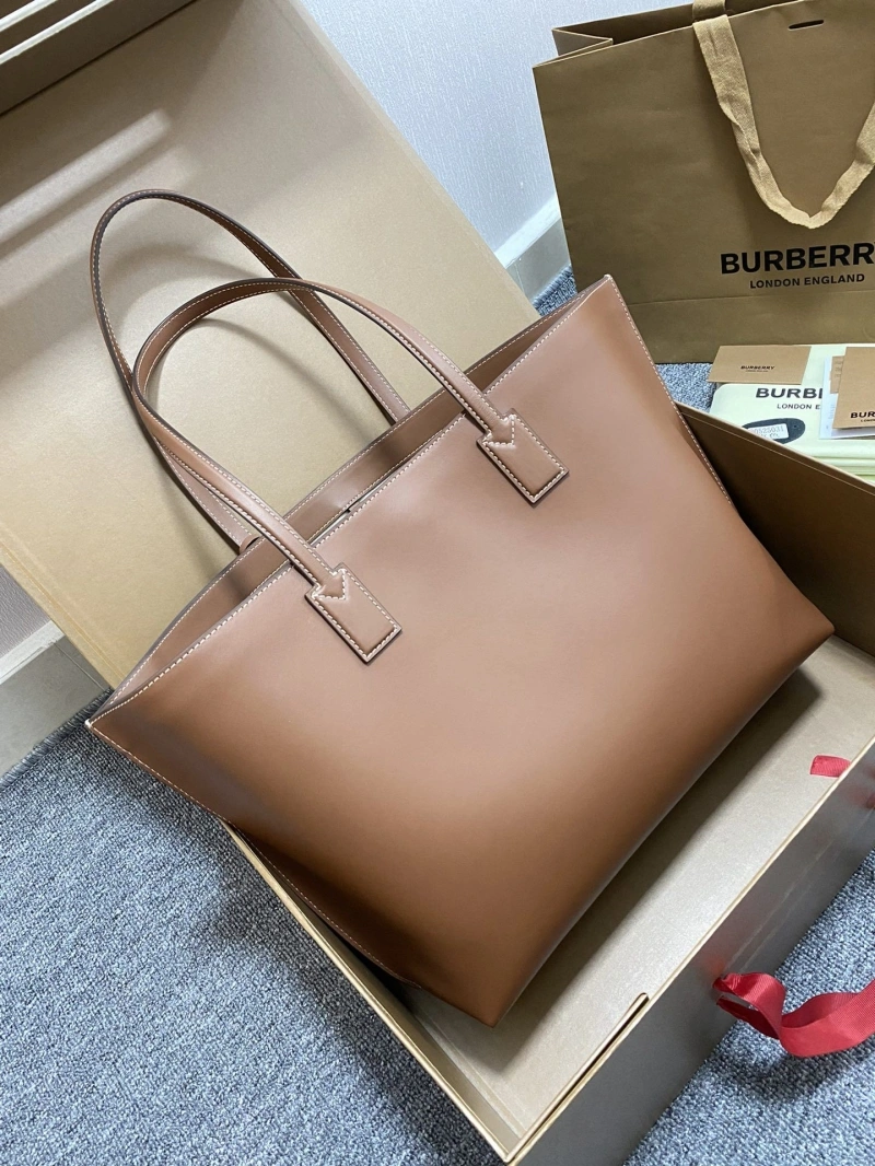 Sophisticated Bxrbxrry Shopping Bags 75105