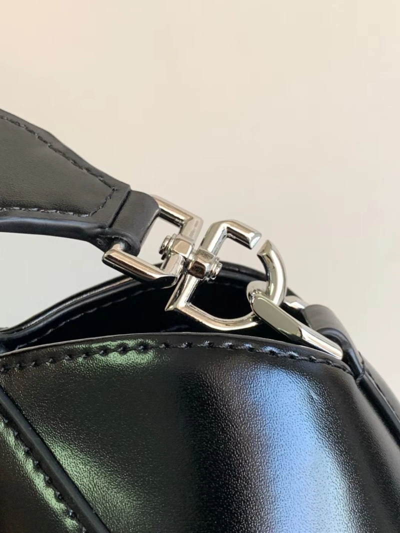 Gxvxnchy Handle Bags EyeCatching 83703