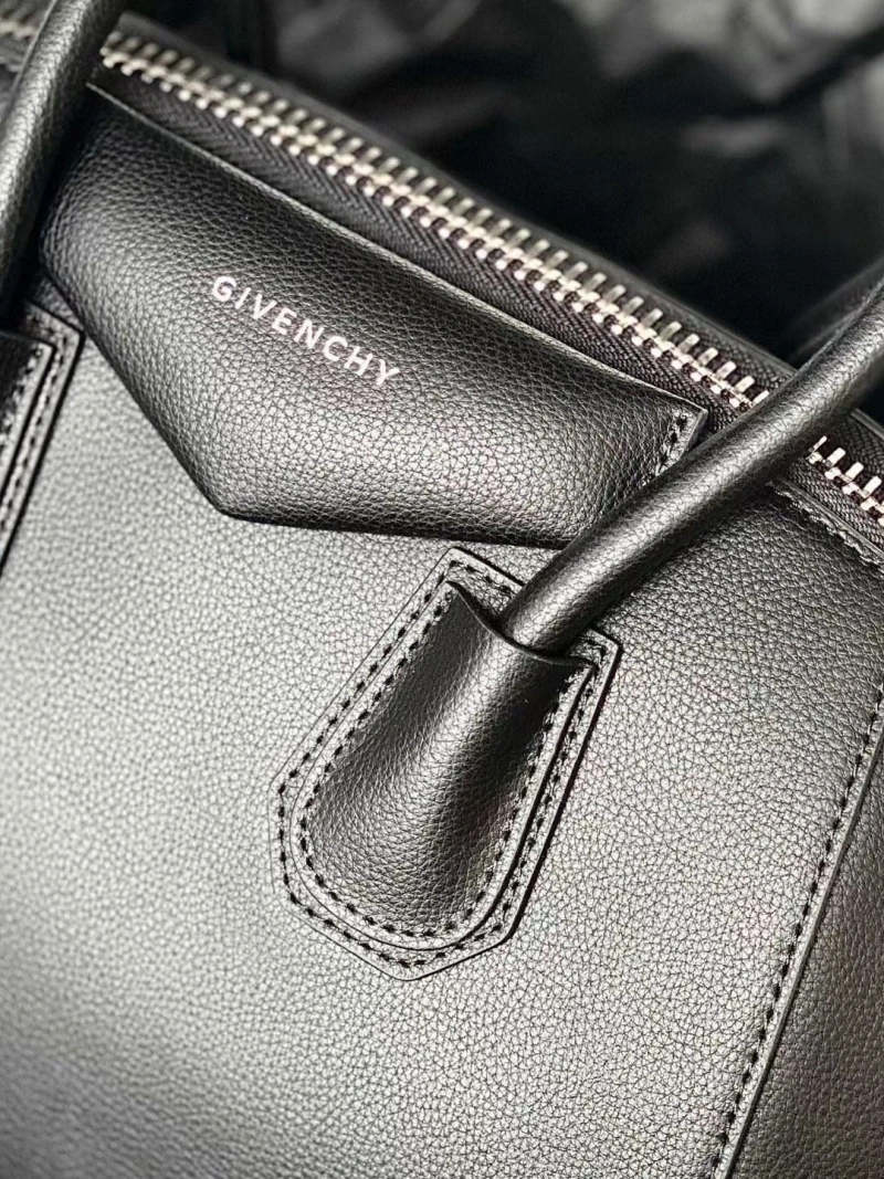 Gxvxnchy Handle Bags EasyMatch 83697