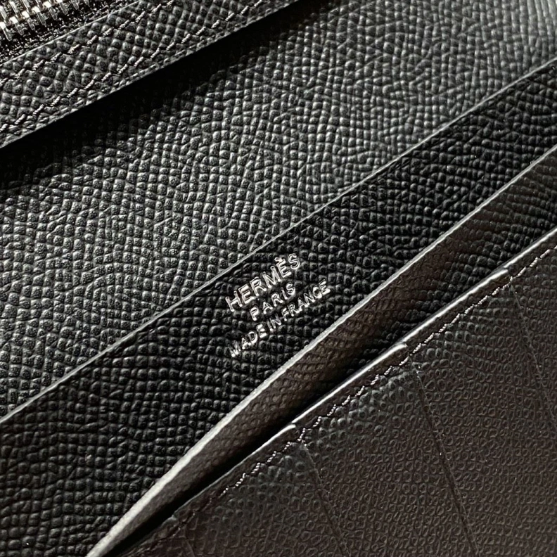 Resilient Hxrmxs Wallets 72256